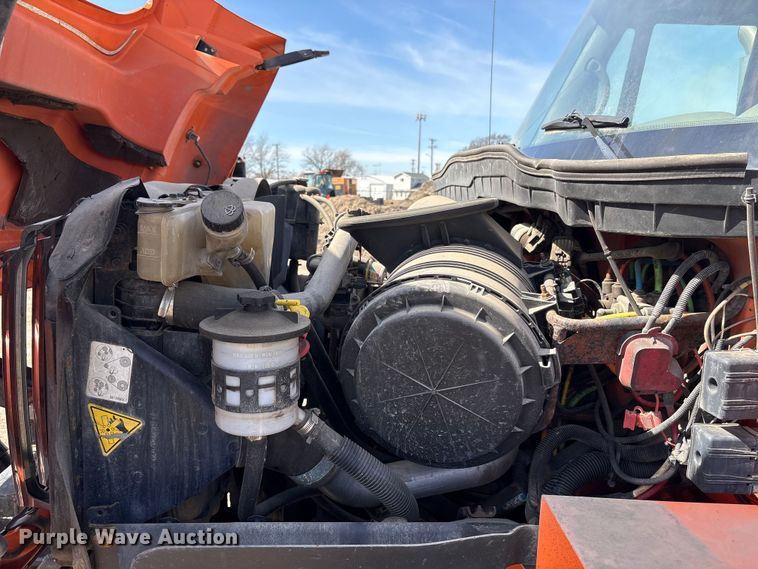 image for item EA4550 2008 International Workstar 7400 dump truck