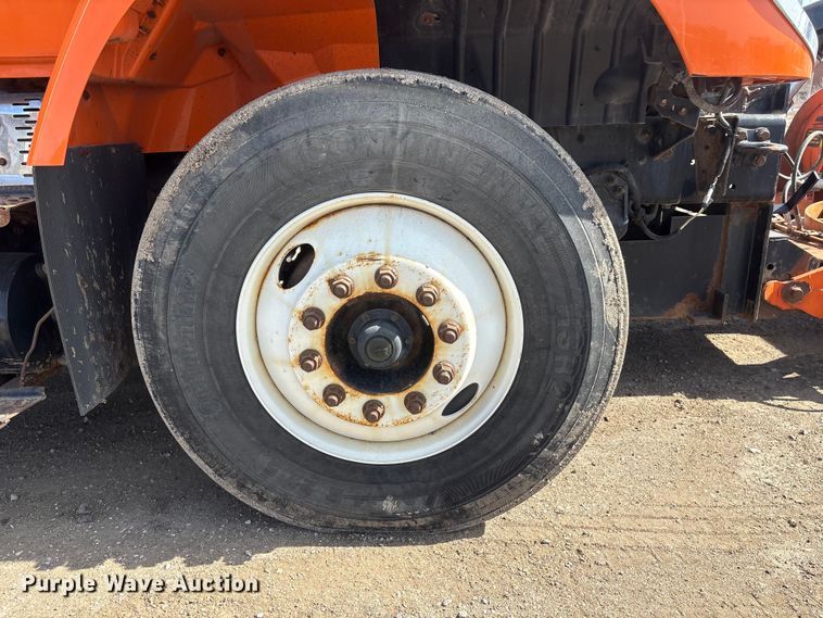 image for item EA4550 2008 International Workstar 7400 dump truck