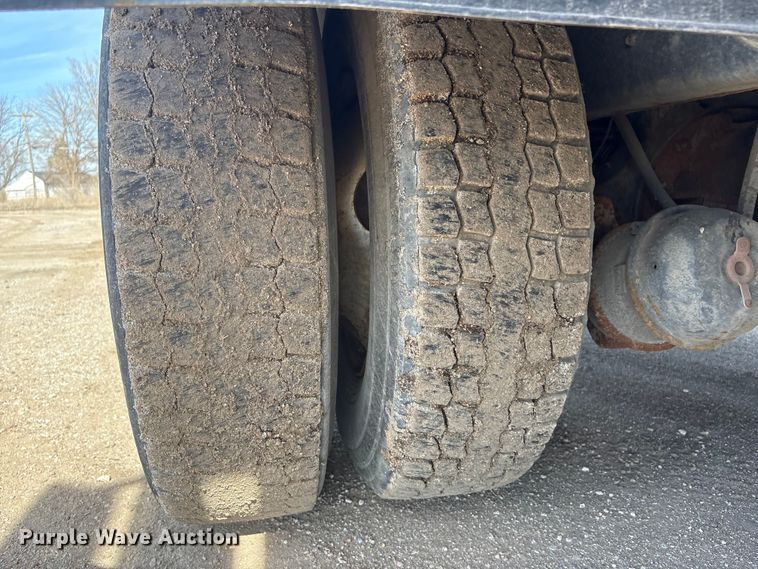 image for item EA4550 2008 International Workstar 7400 dump truck