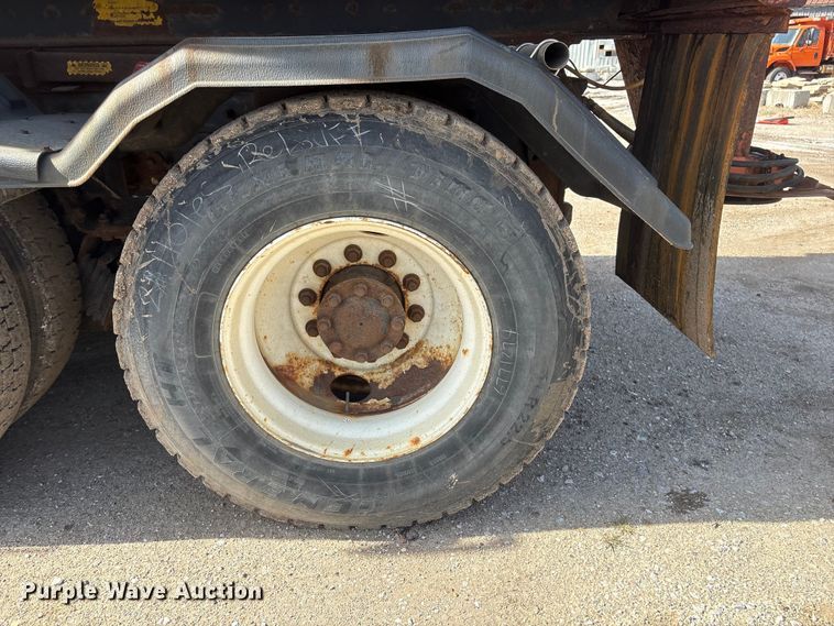 image for item EA4550 2008 International Workstar 7400 dump truck