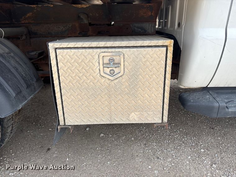 image for item EA4551 2008 Ford F450 Super Duty dump truck