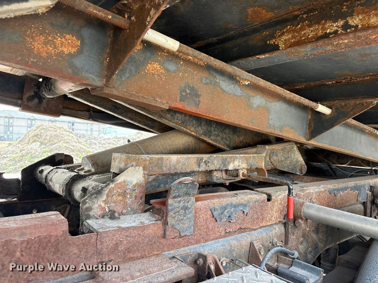 image for item EA4551 2008 Ford F450 Super Duty dump truck