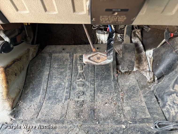 image for item EA4551 2008 Ford F450 Super Duty dump truck