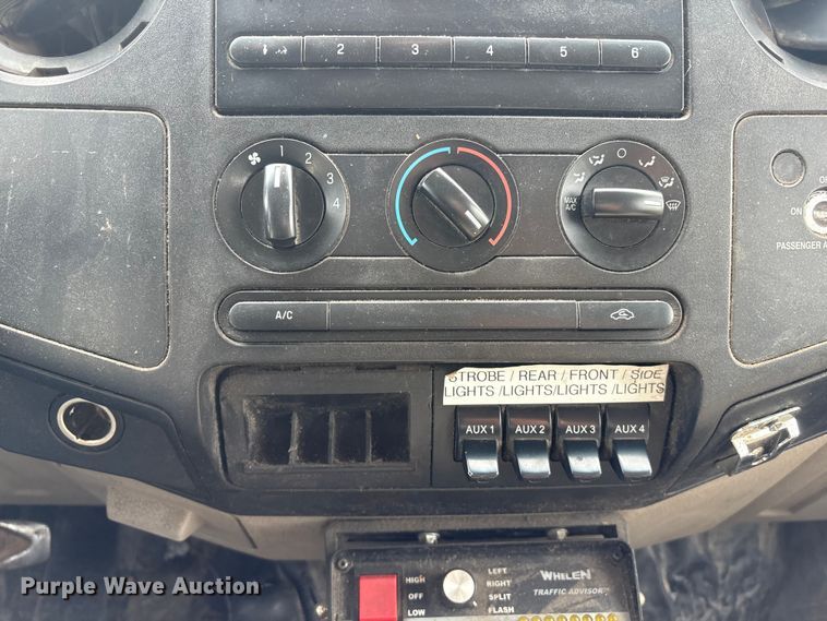 image for item EA4551 2008 Ford F450 Super Duty dump truck