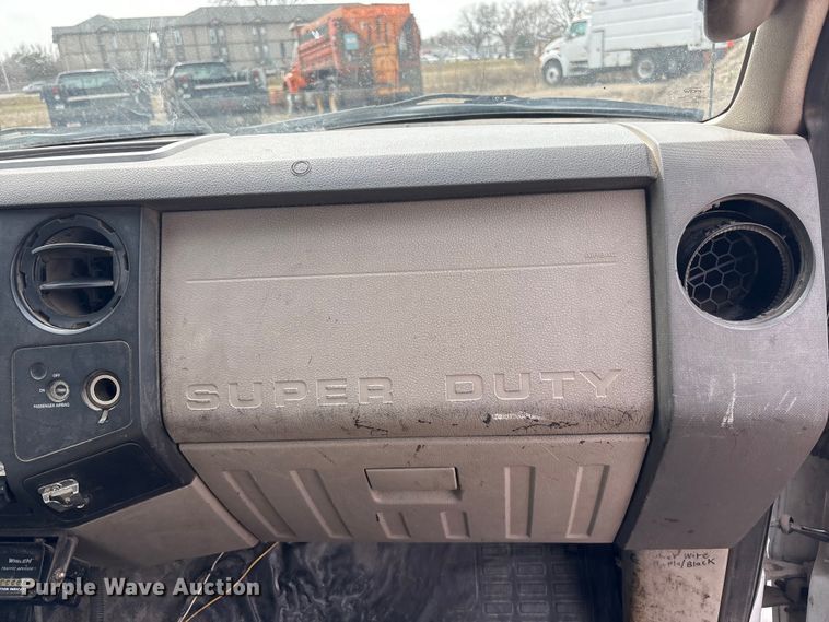 image for item EA4551 2008 Ford F450 Super Duty dump truck