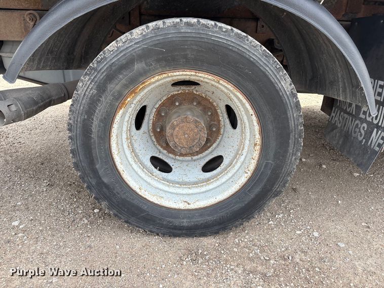 image for item EA4551 2008 Ford F450 Super Duty dump truck