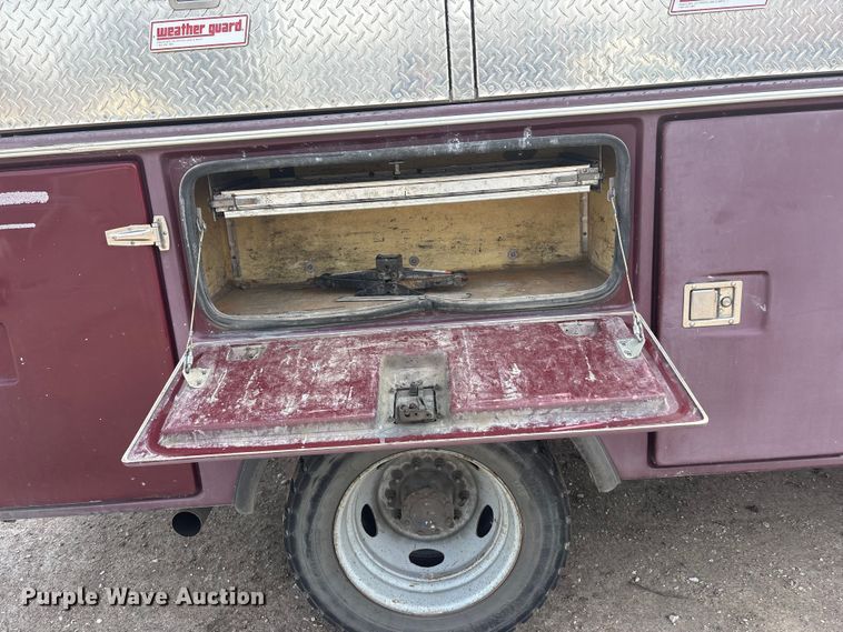 image for item EA4552 2005 Ford F450 Super Duty utility / service truck