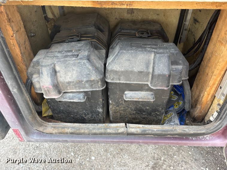 image for item EA4552 2005 Ford F450 Super Duty utility / service truck