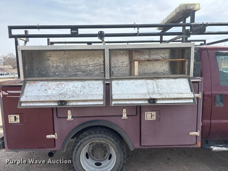 image for item EA4552 2005 Ford F450 Super Duty utility / service truck