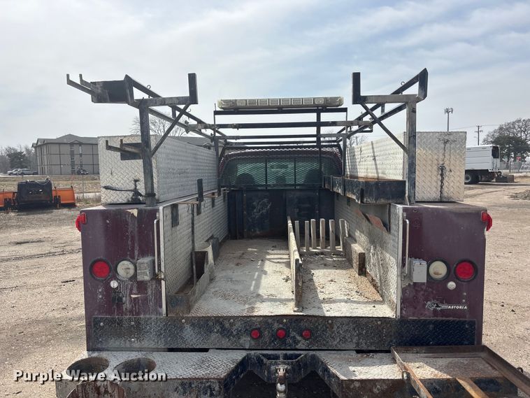 image for item EA4552 2005 Ford F450 Super Duty utility / service truck