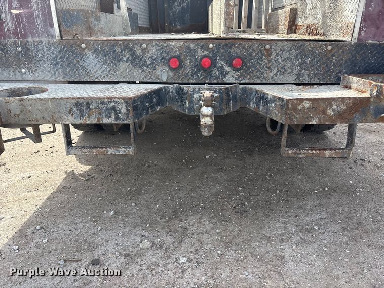 image for item EA4552 2005 Ford F450 Super Duty utility / service truck