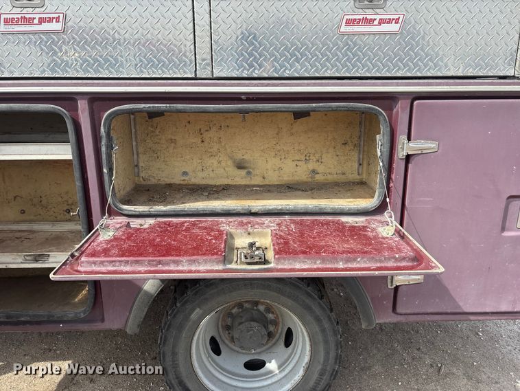 image for item EA4552 2005 Ford F450 Super Duty utility / service truck