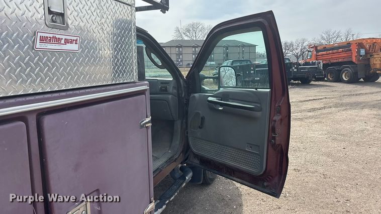 image for item EA4552 2005 Ford F450 Super Duty utility / service truck