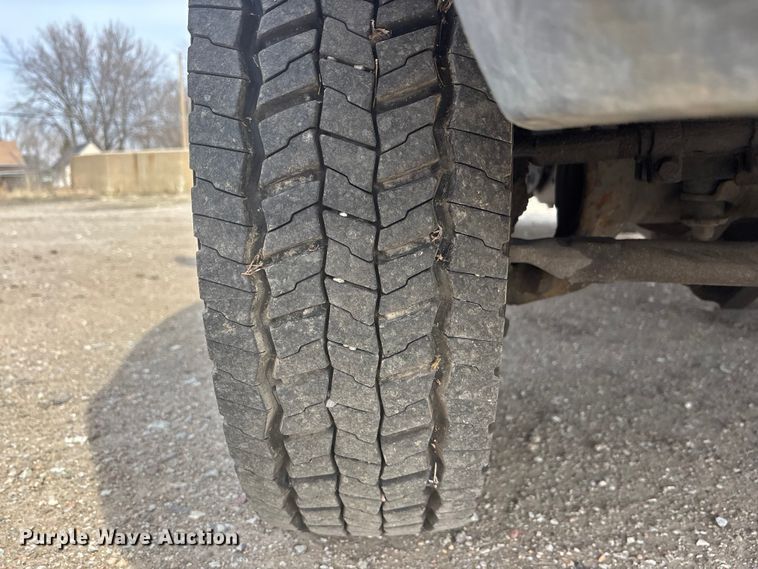 image for item EA4552 2005 Ford F450 Super Duty utility / service truck