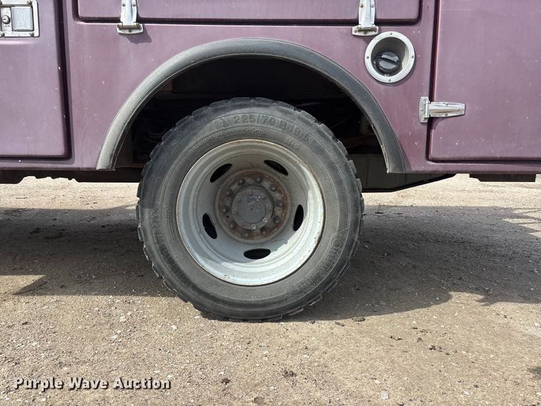 image for item EA4552 2005 Ford F450 Super Duty utility / service truck