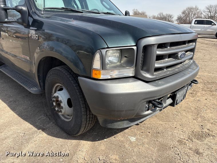 image for item EA4553 2004 Ford F350 Super Duty Ext. Cab utility bed pickup truck