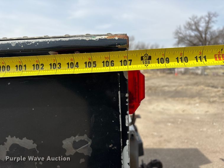 image for item EA4554 2004 Ford F350 Super Duty Ext. Cab utility bed pickup truck