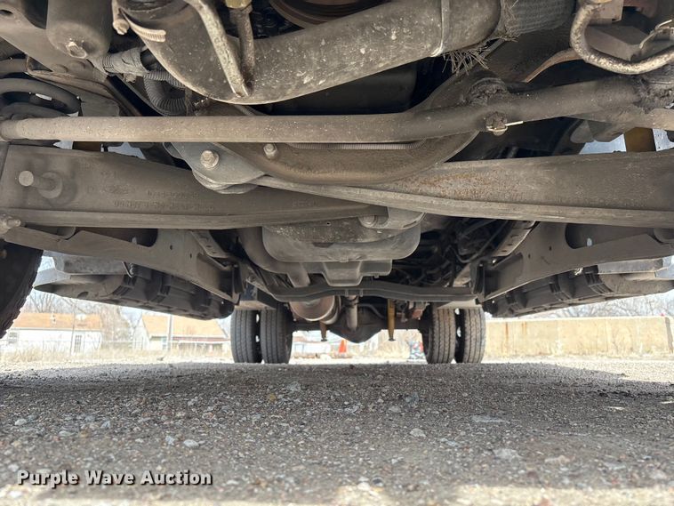 image for item EA4554 2004 Ford F350 Super Duty Ext. Cab utility bed pickup truck