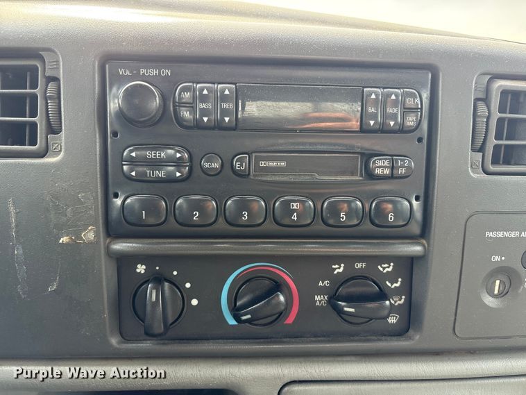 image for item EA4554 2004 Ford F350 Super Duty Ext. Cab utility bed pickup truck