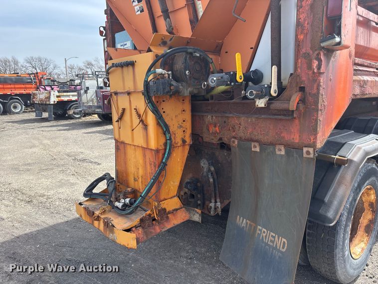 image for item EA4555 2007 International SF625 dump truck