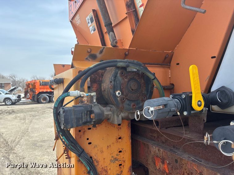 image for item EA4555 2007 International SF625 dump truck