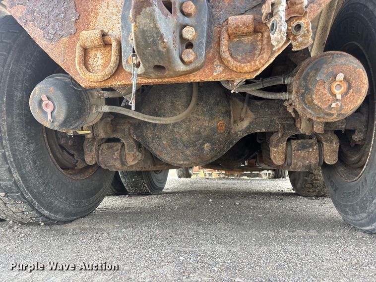 image for item EA4555 2007 International SF625 dump truck