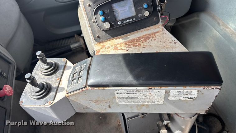 image for item EA4555 2007 International SF625 dump truck