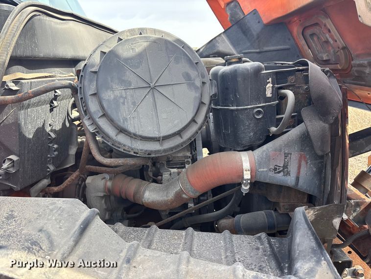 image for item EA4555 2007 International SF625 dump truck