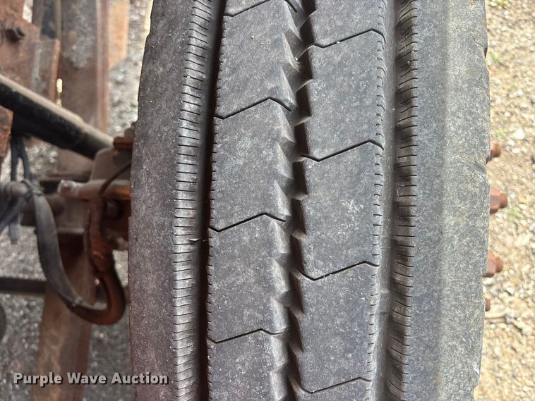 image for item EA4555 2007 International SF625 dump truck