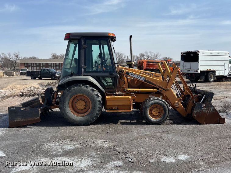 image for item EA4557 2004 Case 570 MXT landscape tractor