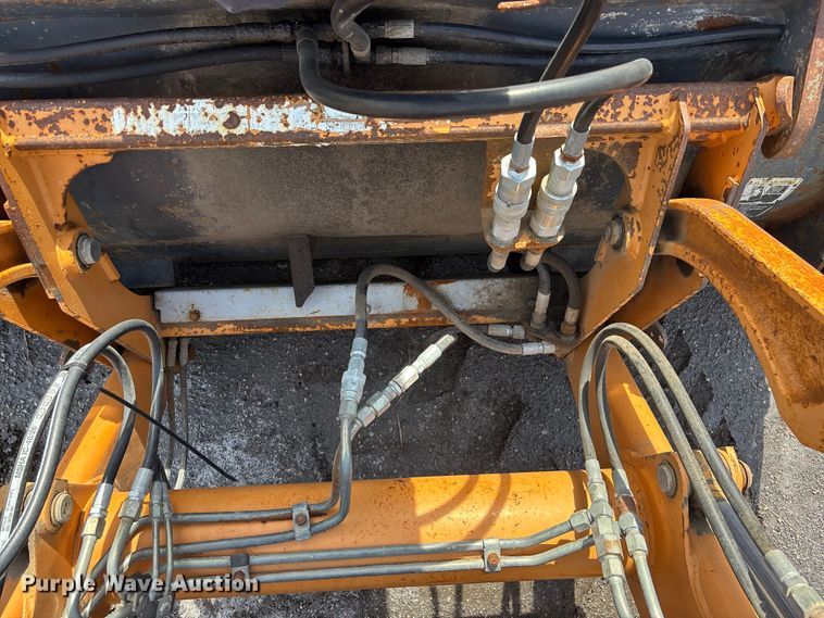 image for item EA4557 2004 Case 570 MXT landscape tractor