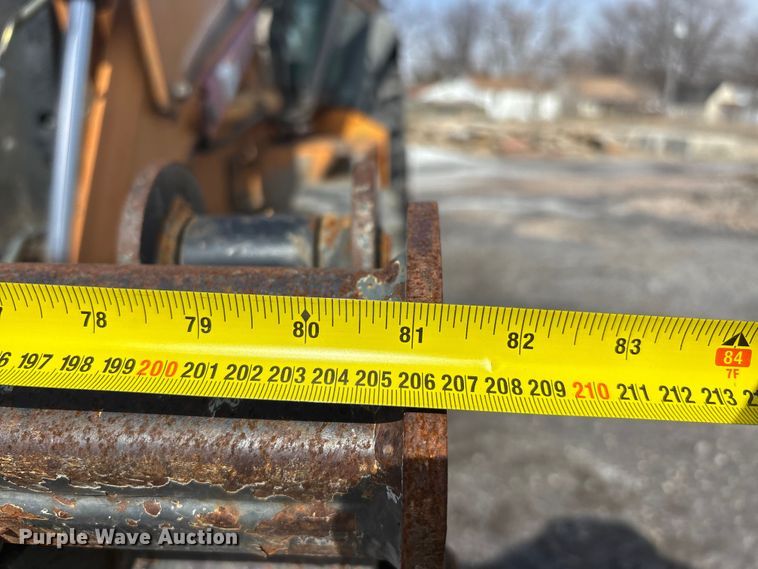 image for item EA4557 2004 Case 570 MXT landscape tractor