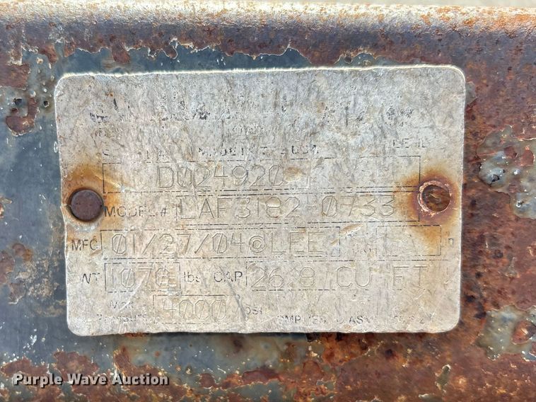 image for item EA4557 2004 Case 570 MXT landscape tractor