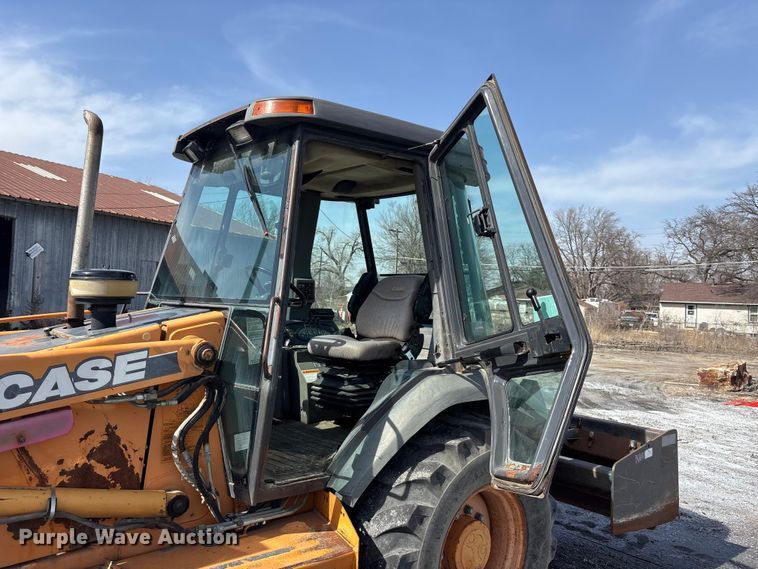 image for item EA4557 2004 Case 570 MXT landscape tractor