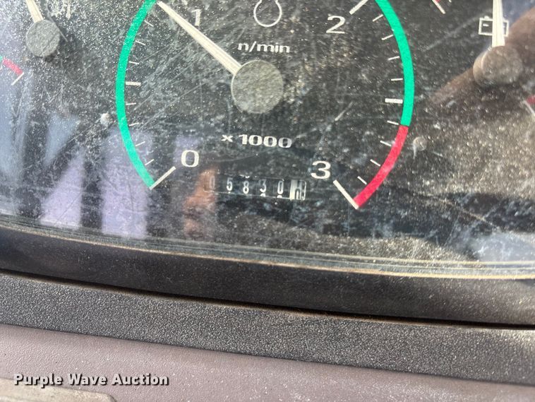 image for item EA4557 2004 Case 570 MXT landscape tractor