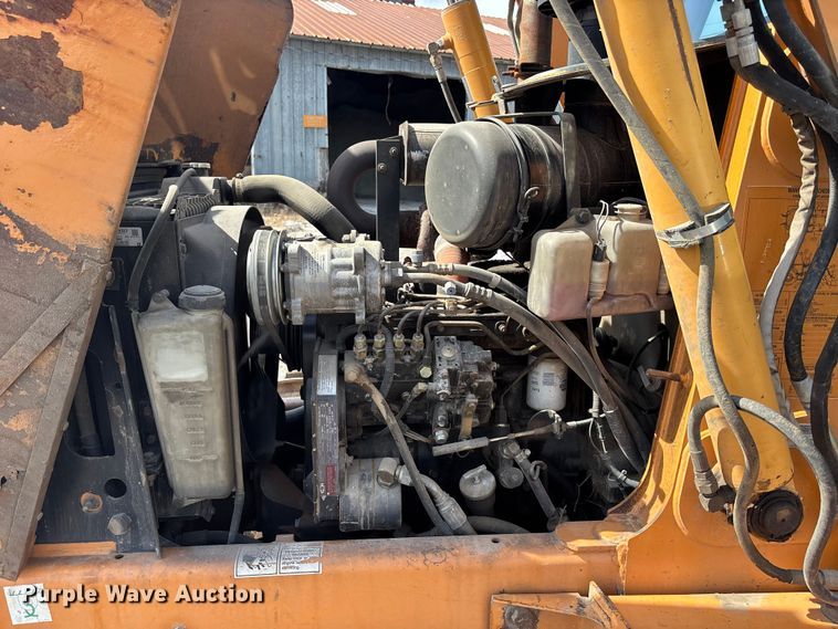 image for item EA4557 2004 Case 570 MXT landscape tractor