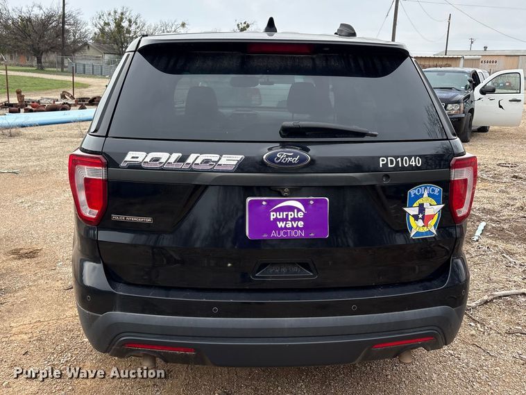 image for item EA7952 2016 Ford Explorer Police SUV