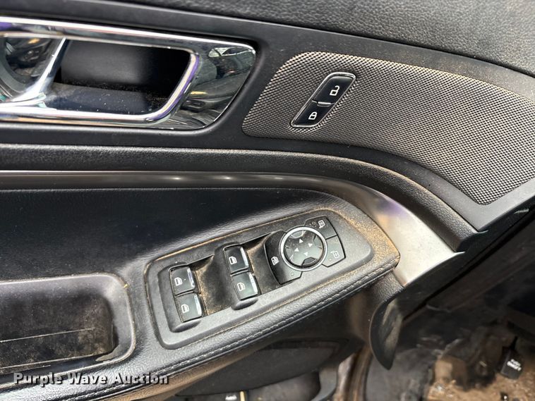 image for item EA7952 2016 Ford Explorer Police SUV