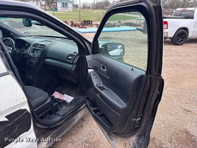 image for item EA7952 2016 Ford Explorer Police SUV