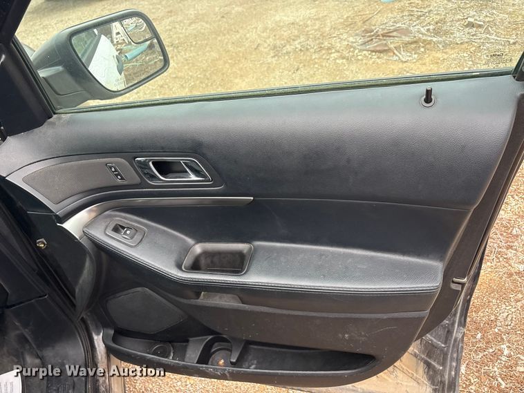 image for item EA7952 2016 Ford Explorer Police SUV