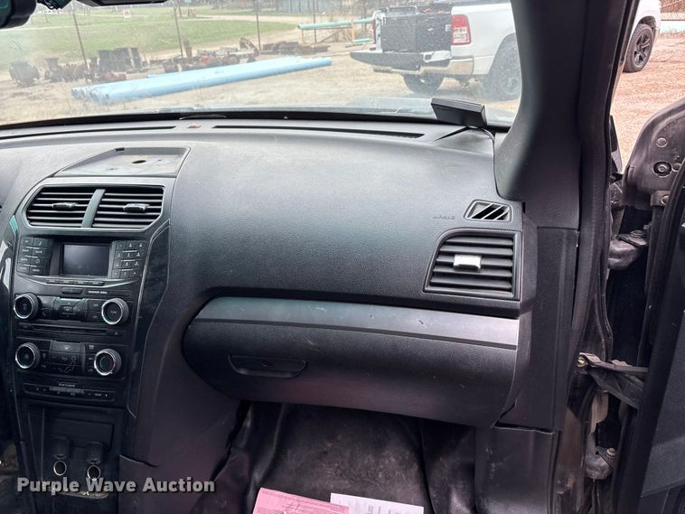 image for item EA7952 2016 Ford Explorer Police SUV