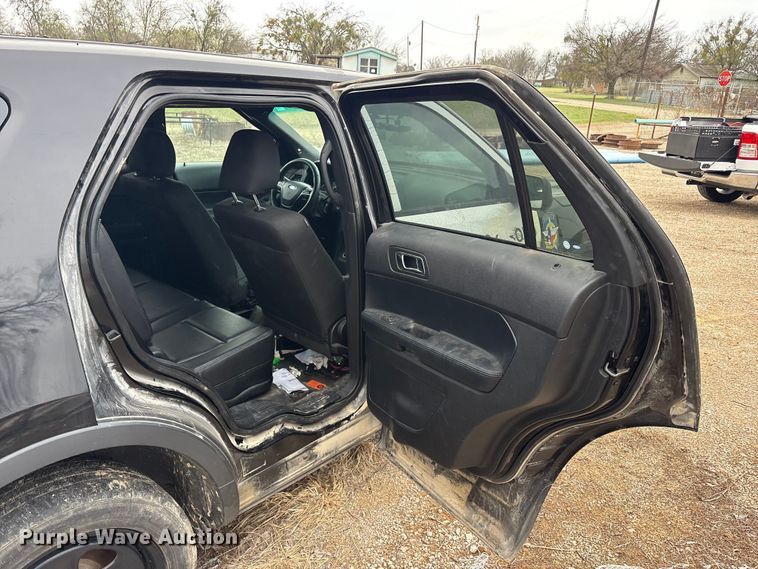 image for item EA7952 2016 Ford Explorer Police SUV