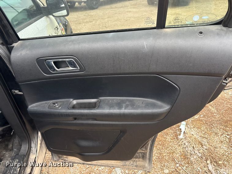 image for item EA7952 2016 Ford Explorer Police SUV