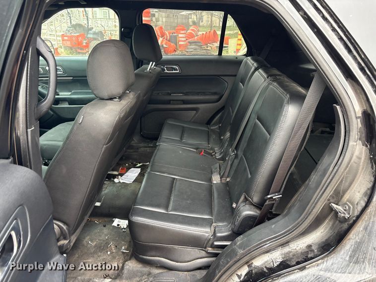 image for item EA7952 2016 Ford Explorer Police SUV