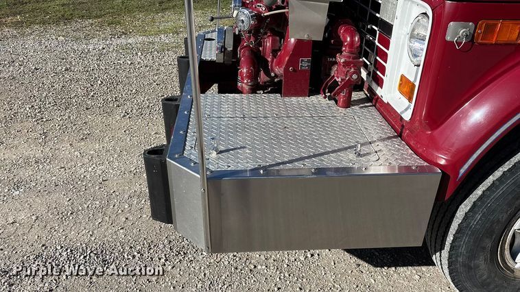 image for item ED2462 1969 GMC 6500 V-Eight pumper fire truck