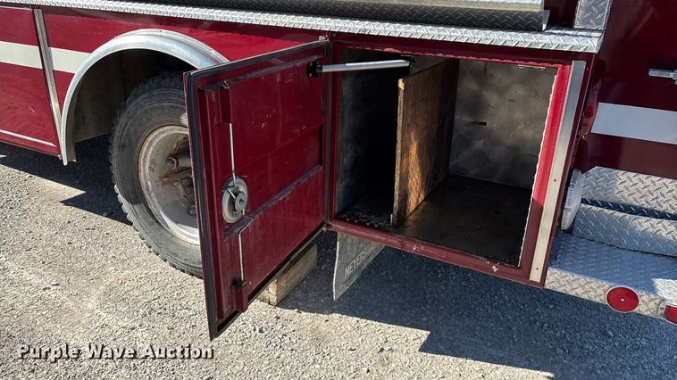 image for item ED2462 1969 GMC 6500 V-Eight pumper fire truck