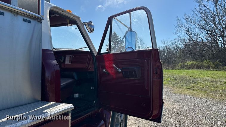 image for item ED2462 1969 GMC 6500 V-Eight pumper fire truck