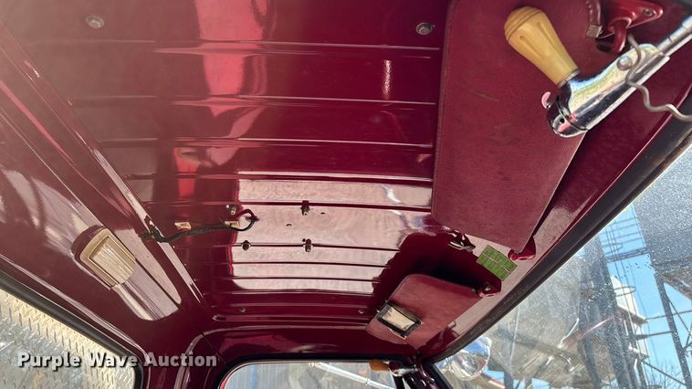 image for item ED2462 1969 GMC 6500 V-Eight pumper fire truck