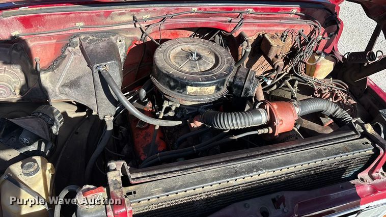 image for item ED2462 1969 GMC 6500 V-Eight pumper fire truck