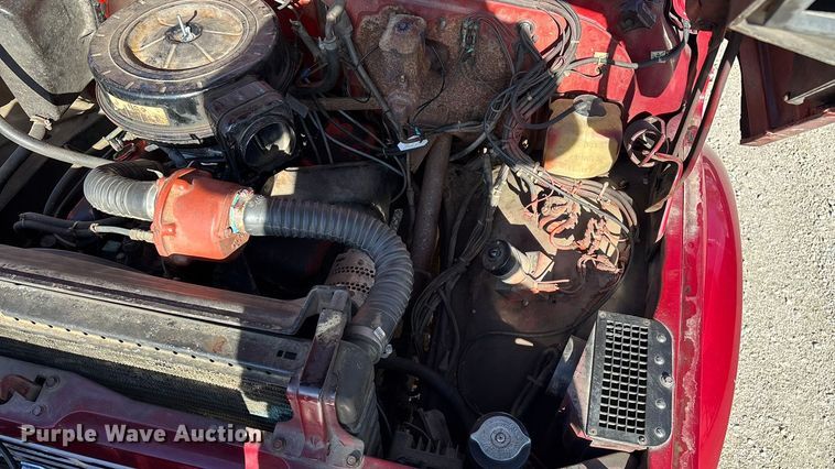 image for item ED2462 1969 GMC 6500 V-Eight pumper fire truck